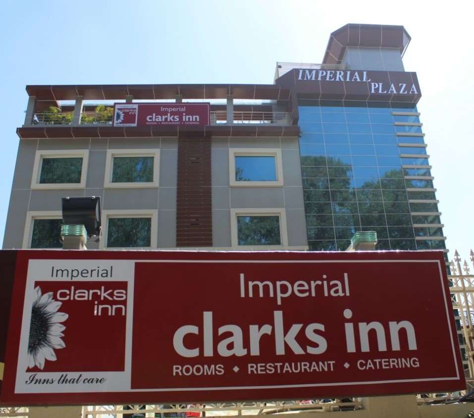 Imperial Clarks Inn Dehradun Buitenkant foto