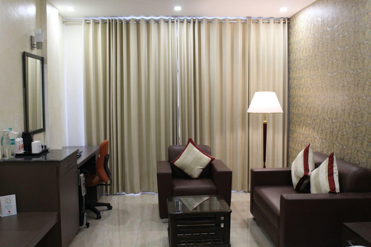 Imperial Clarks Inn Dehradun Buitenkant foto