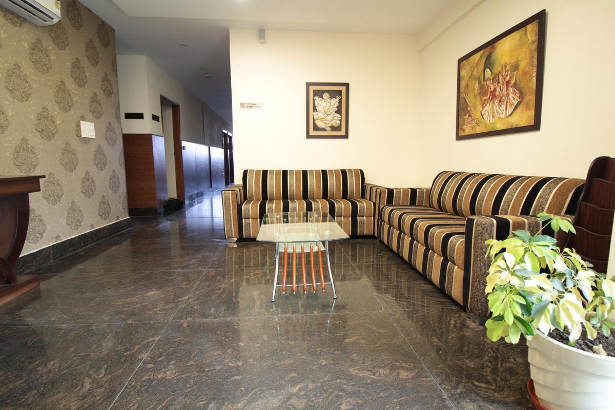 Imperial Clarks Inn Dehradun Buitenkant foto